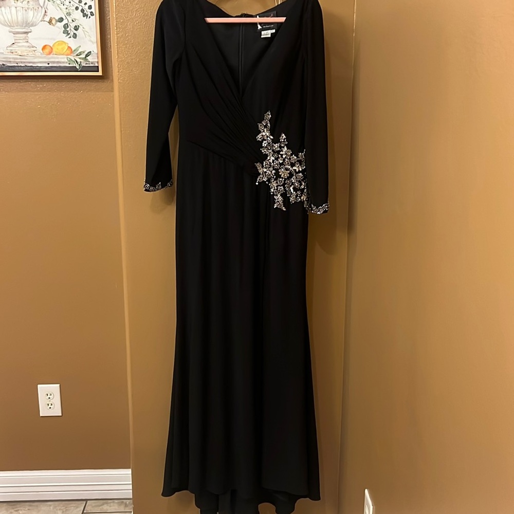 Black size 8 macduggal formal dress.